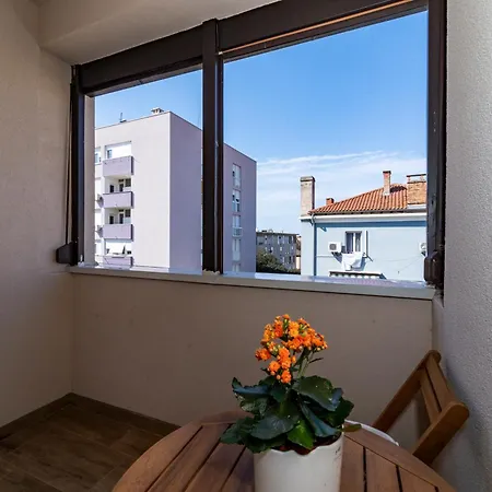 Val Apartman Zadar