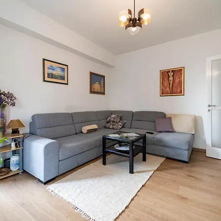 Apartment Val
